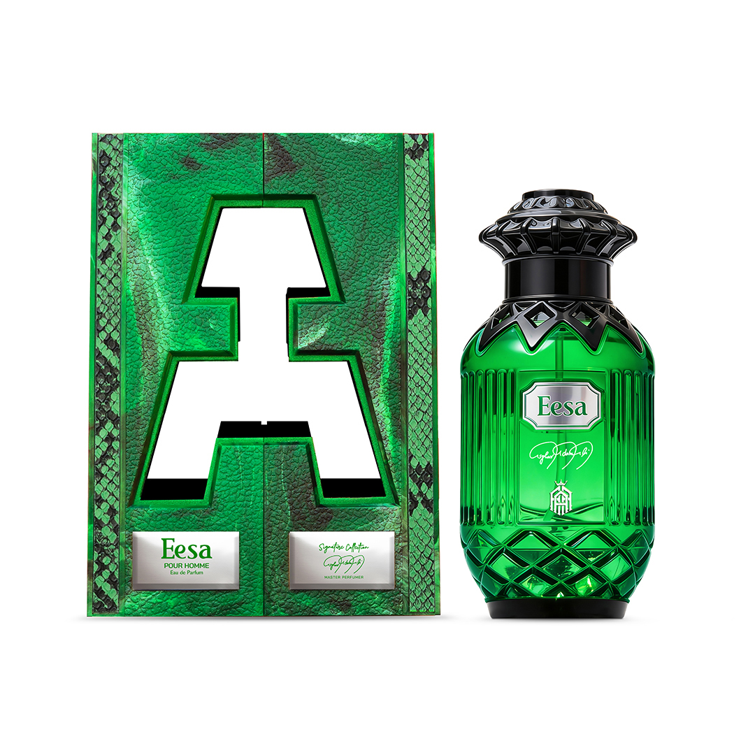 Eesa-with-Bottle Eesa